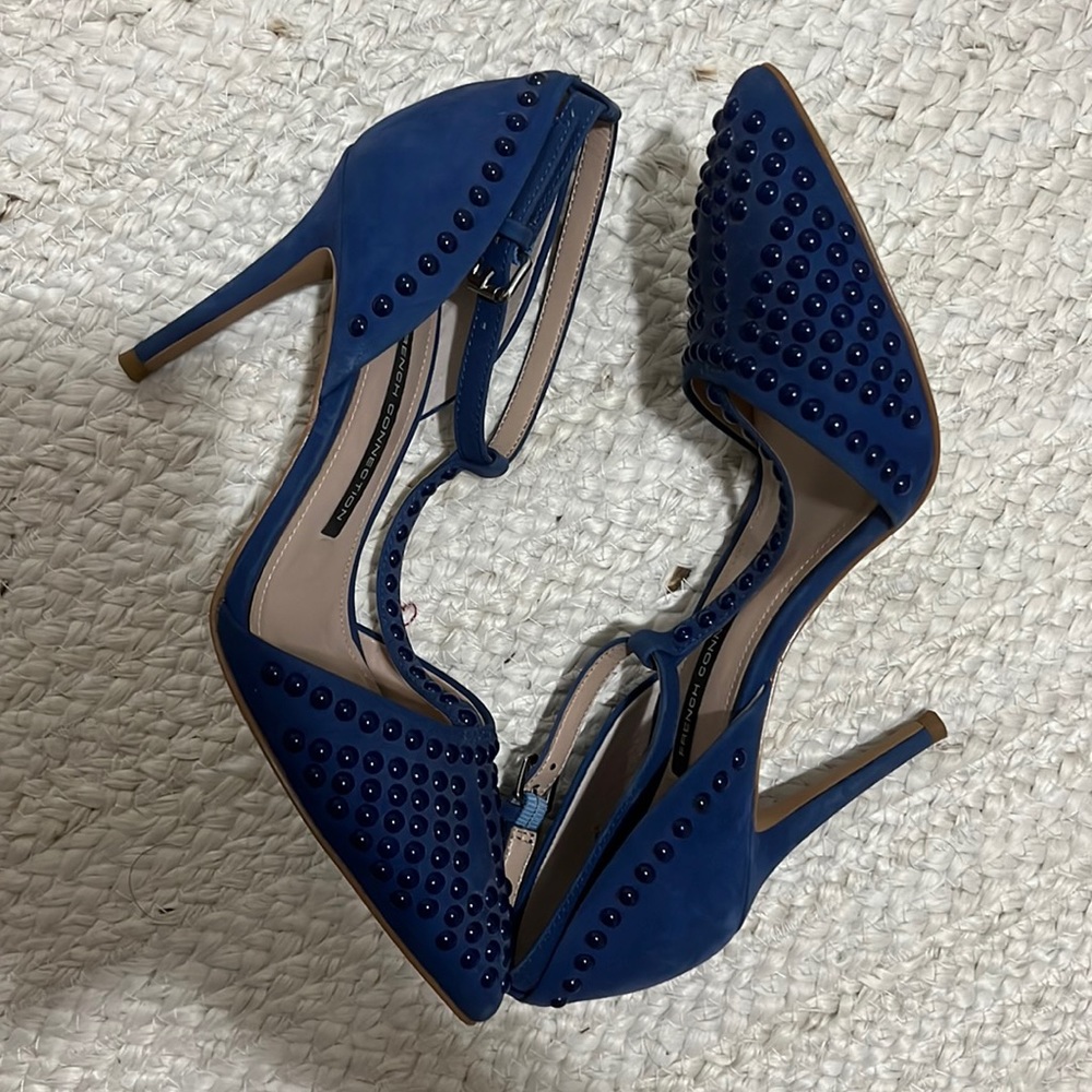 FRENCH CONNECTION blue studded pointed closed toe heels